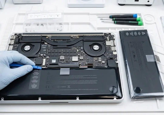 MacBook Battery Replacement